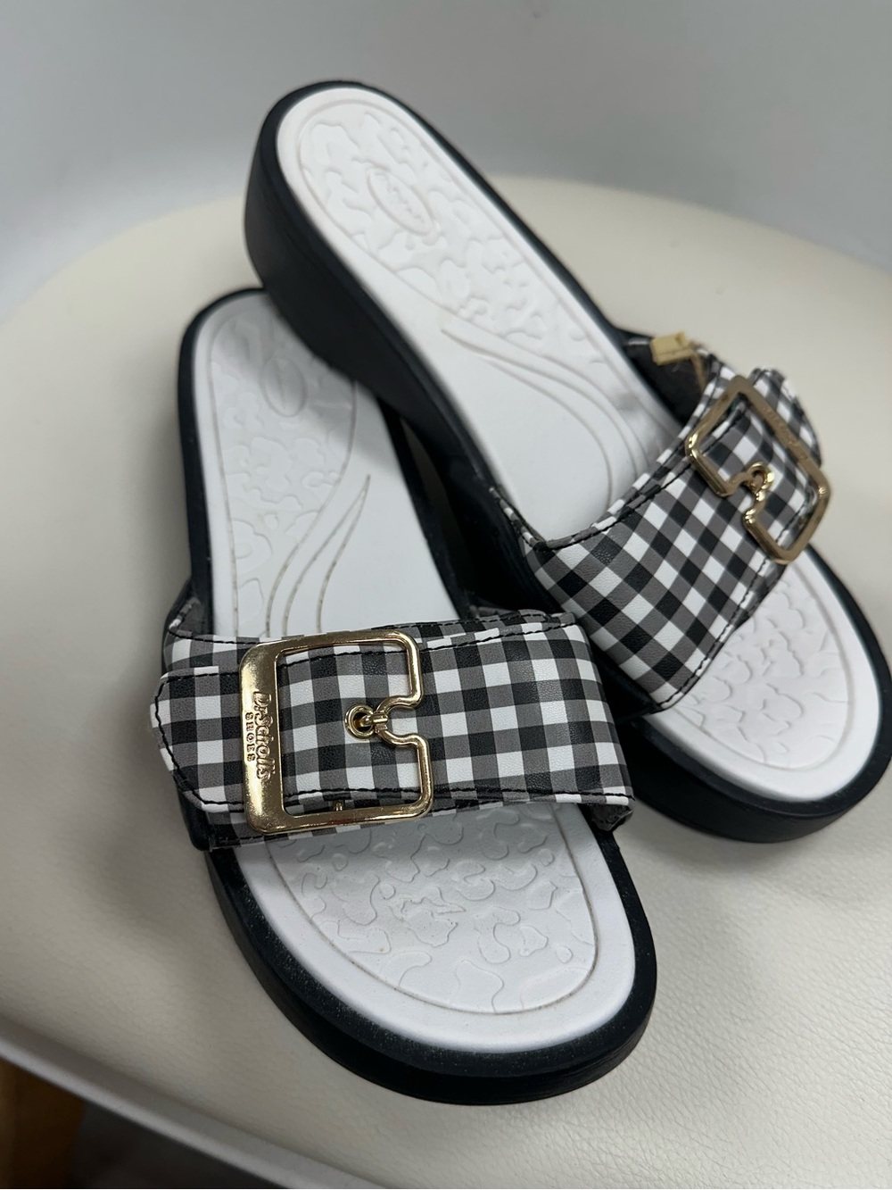 Dr. Scholl’s Rock On Max Gingham Slide Sandals | Size 8